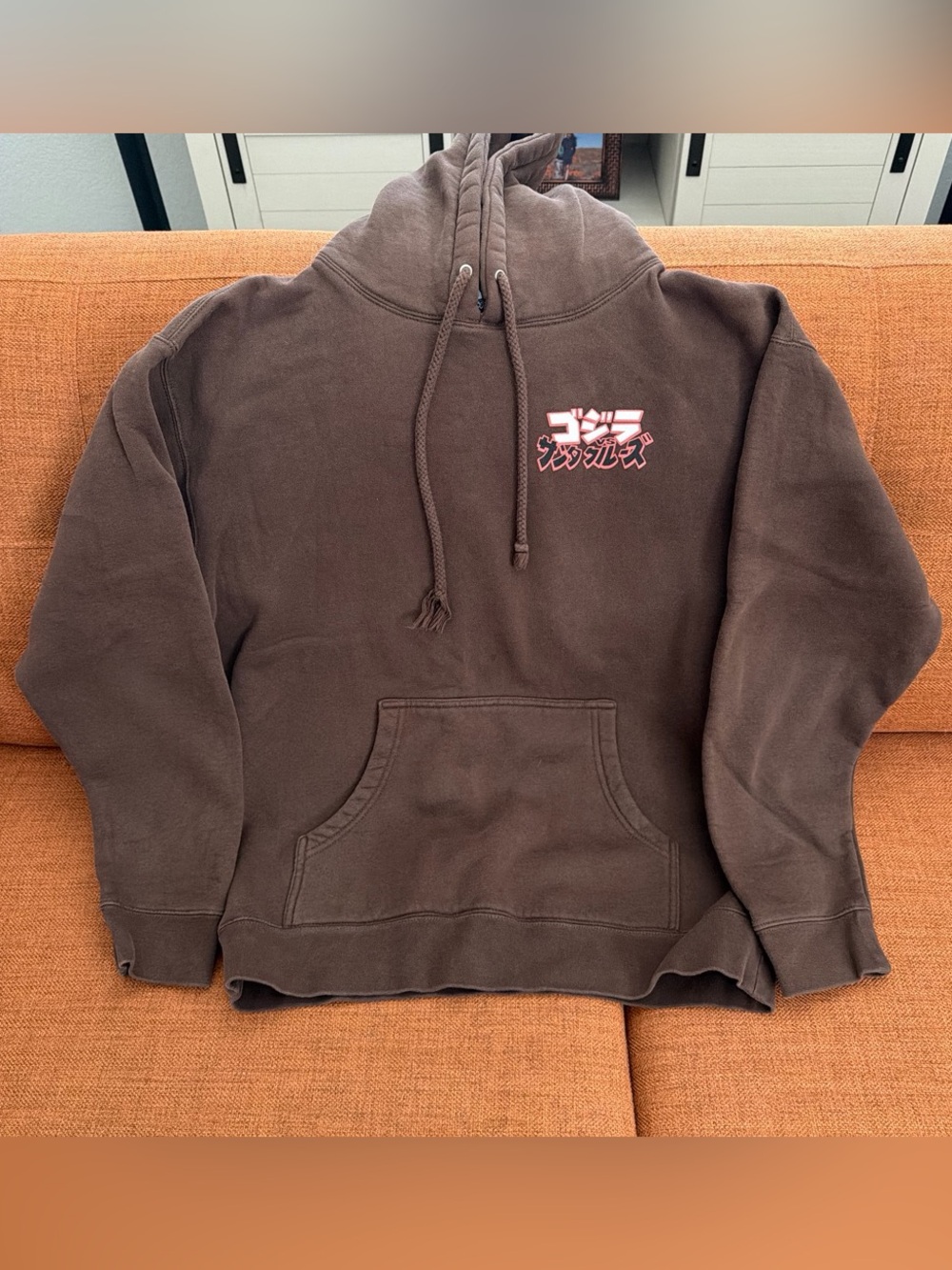 Santa Cruz Brown Pullover Hoodie Sweatshirt with Graphic